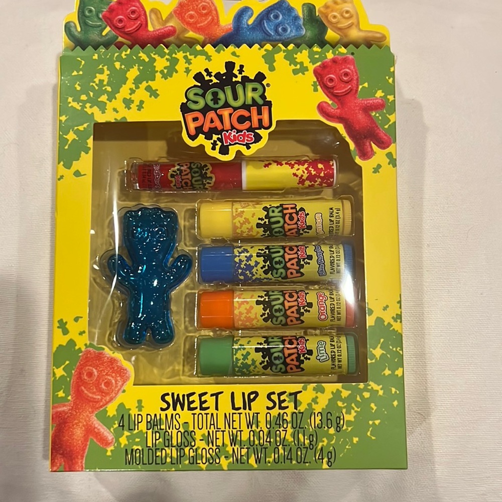 Sour Patch Kids Sweet Lip Set (4) Lip Balms, (1) Lip Gloss, (1) Molded Lip Gloss